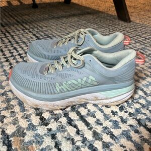 HOKA bondi